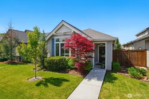 683 SE Whimbrel Loop, College Place, WA 99324