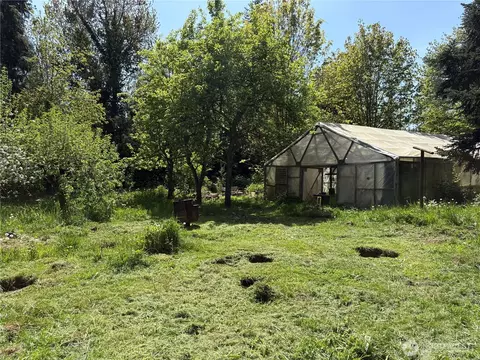 143 Damron Rd, Mossyrock, WA 98564