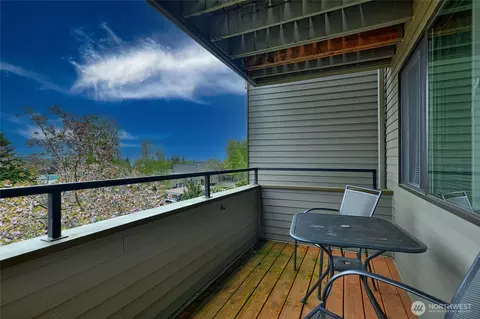 4891 76th St SW #C302, Mukilteo, WA 98275