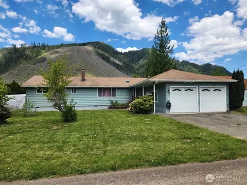 130 Aberdeen Rd, Morton, WA 98356