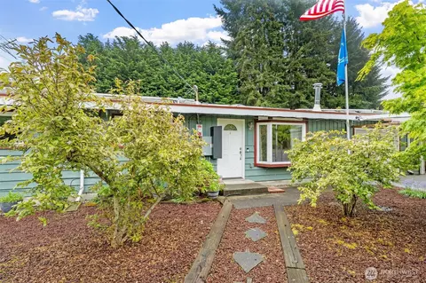 20628 1st Ave S, Des Moines, WA 98198