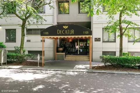 1105 Spring St #402, Seattle, WA 98104