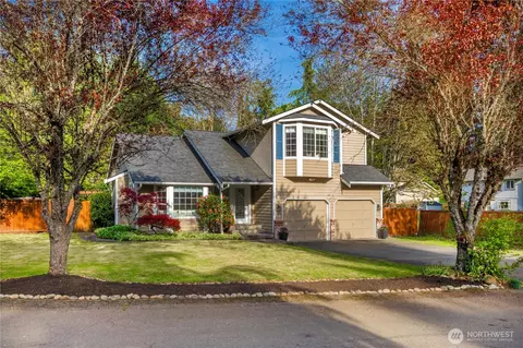 11605 218th Avenue Ct E, Bonney Lake, WA 98391