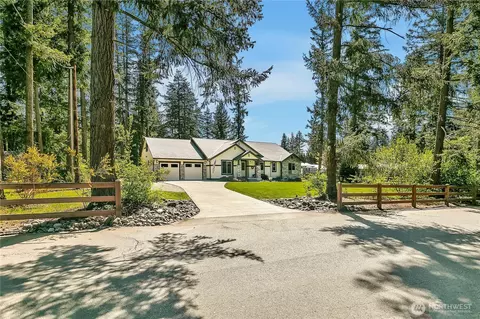 24326 200th Ave SE, Maple Valley, WA 98038