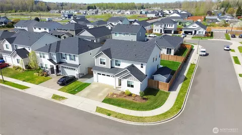 617 S Page St, Buckley, WA 98321