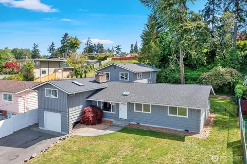 23422 26th Ave S, Des Moines, WA 98198