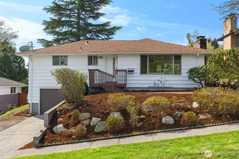 3111 SW 104th, Seattle, WA 98146