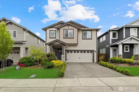 18527 SE 139th Way, Renton, WA 98058