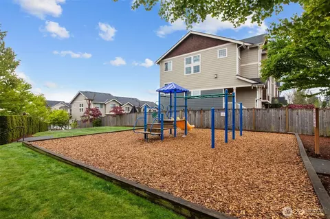 Exterior - 532 Pilchuck Path, Everett, WA 98201 photo 7 of 8