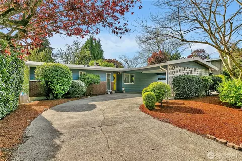21443 99th Ave S, Kent, WA 98031