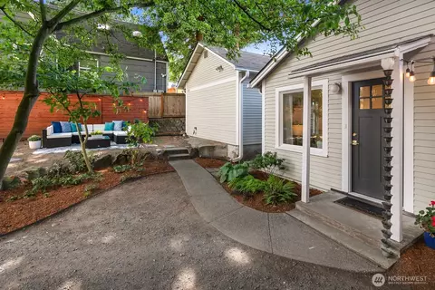 10315 Stone Ave N, Seattle, WA 98133