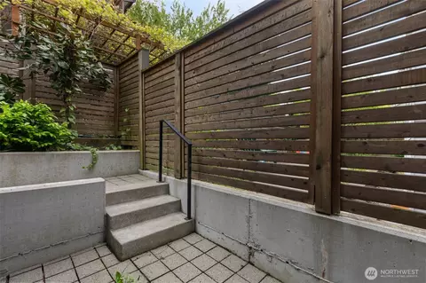 1507 E Spruce St, Seattle, WA 98122 photo 29
