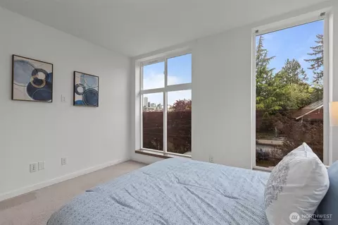 1507 E Spruce St, Seattle, WA 98122 photo 11