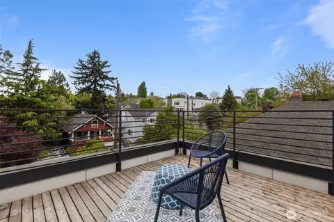 1507 E Spruce St, Seattle, WA 98122 photo 16