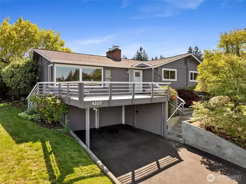 4207 Olympic Blvd W, University Place, WA 98466
