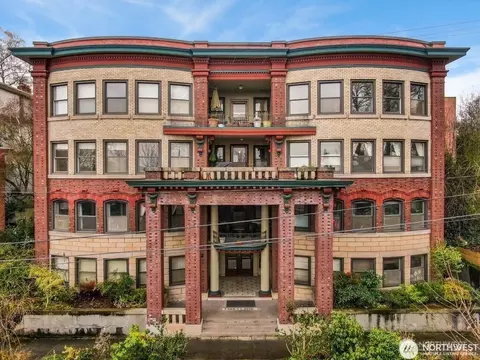 626 13th Ave E #Q, Seattle, WA 98102