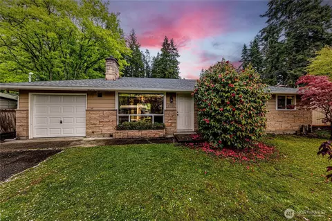 17525 60th Ave W, Lynnwood, WA 98037