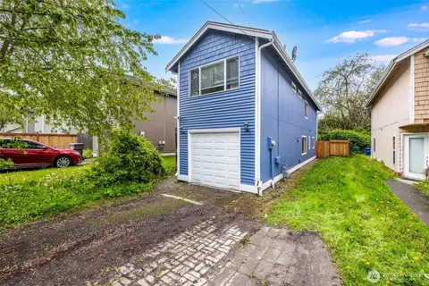 12225 47th Ave S, Seattle, WA 98178