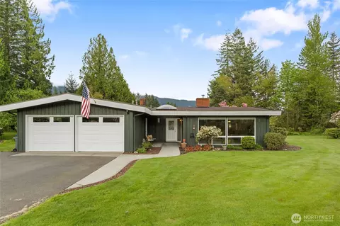 13203 436 Ave SE, North Bend, WA 98045