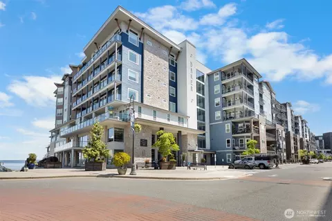4961 Main St #612, Tacoma, WA 98407