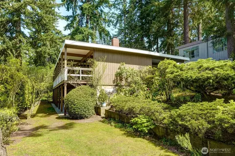 2214 SW 152nd St, Burien, WA 98166
