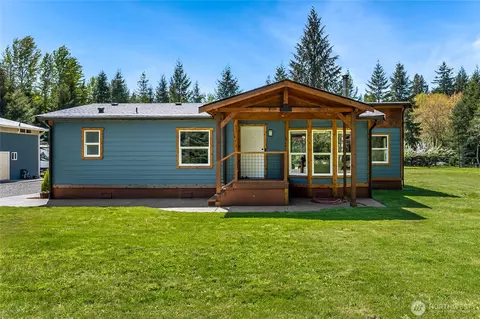 104 Ridge View Dr, Randle, WA 98377