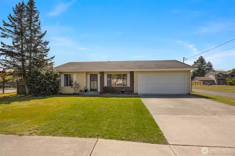 318 3rd Ave SE, Pacific, WA 98047