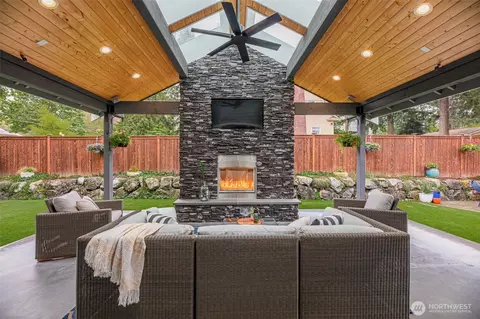 17084 140th Ct NE, Woodinville, WA 98072