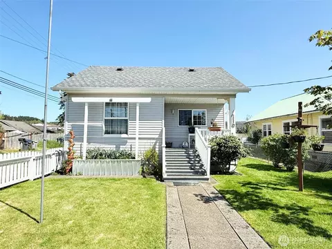 116 S 6th St, Mccleary, WA 98557