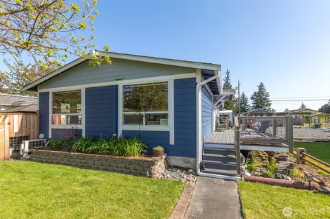 1125 W 16th St, Port Angeles, WA 98363