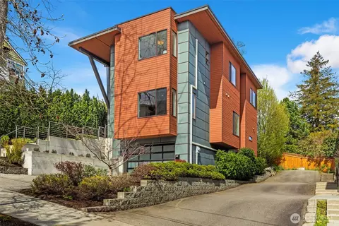 2312 E Thomas St, Seattle, WA 98112