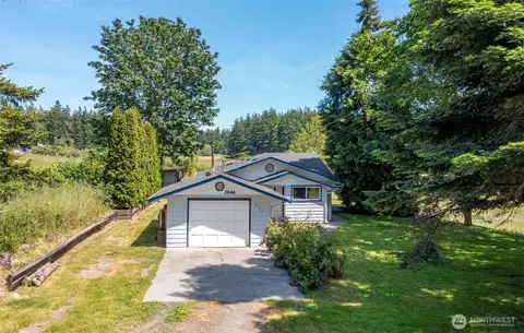 2946 Newell Dr, Oak Harbor, WA 98277