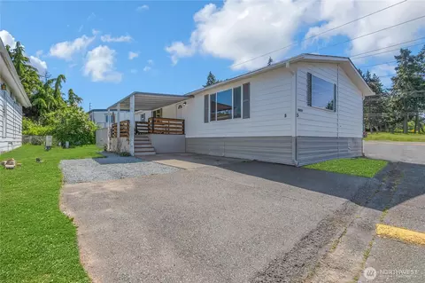 22018 28th Pl S #5, Des Moines, WA 98198