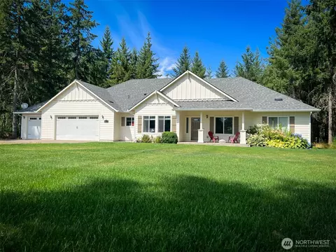 118 Woodview Ln, Winlock, WA 98596