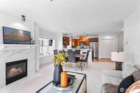 1415 6th Ave N #404, Seattle, WA 98109