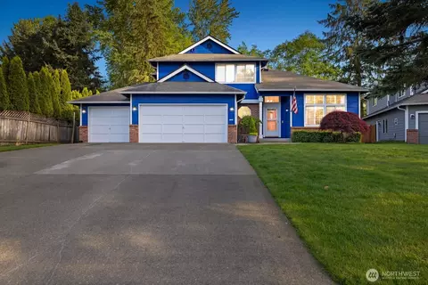 1223 SW 318th St, Federal Way, WA 98023