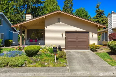 1012 S 246th Pl, Des Moines, WA 98198