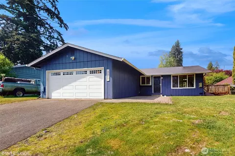 3299 Madrona Dr SE, Port Orchard, WA 98366