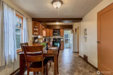 Dining - 609 E Isaacs Ave, Walla Walla, WA 99362 photo 1 of 2