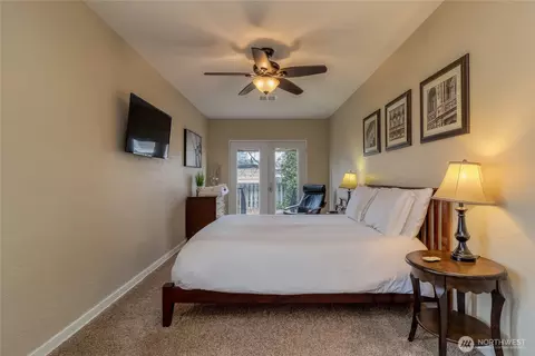 Bedroom - 609 E Isaacs Ave, Walla Walla, WA 99362 photo 1 of 2
