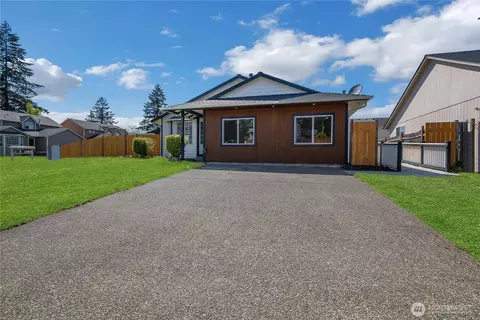Exterior - 22516 45th Ave E, Spanaway, WA 98387 photo 2 of 4