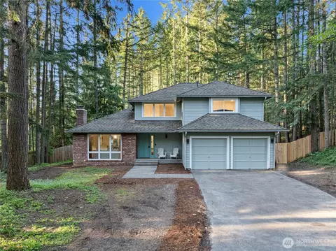 26036 SE 27th St, Sammamish, WA 98075