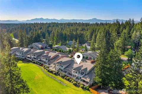 211 E Sterling Dr #B3, Allyn, WA 98524