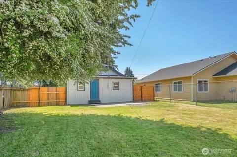 Exterior - 3114 Delaware St, Longview, WA 98632 photo 3 of 4