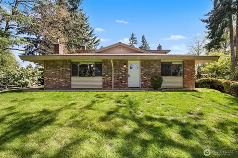 526 214th St SW #22A, Bothell, WA 98021