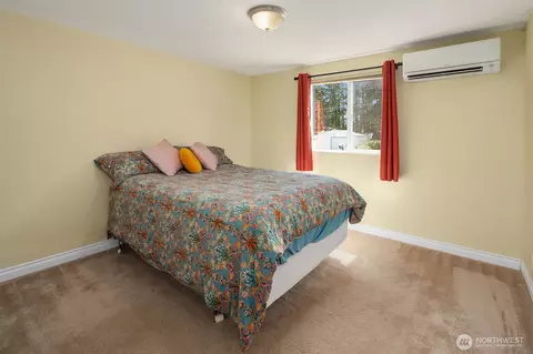 Bedroom - 411 Rose Way, Everett, WA 98203 photo 1 of 6