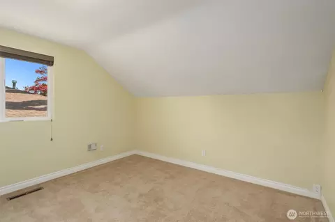 Bedroom - 411 Rose Way, Everett, WA 98203 photo 6 of 6