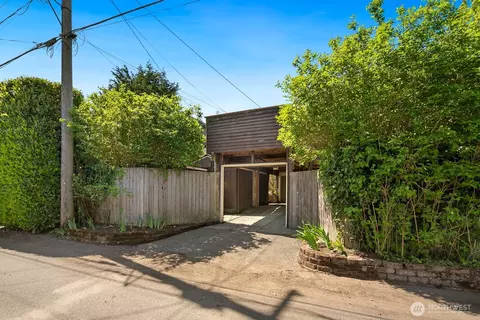 1015 Colby Ave, Everett, WA 98201 photo 32