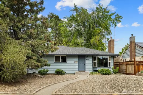 809 E Tacoma Ave, Ellensburg, WA 98926