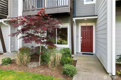 17425 118th Avenue Ct E #C, Puyallup, WA 98374